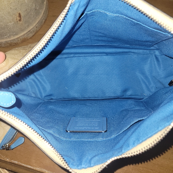 COACH SHOULDER HOBO & WALLET SIGNATURE/BLUE F29209 - Picture 7 of 13